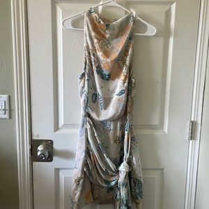 NEW Elliatt Women’s Appearance Cown Neck Sash Tie Mini Dress